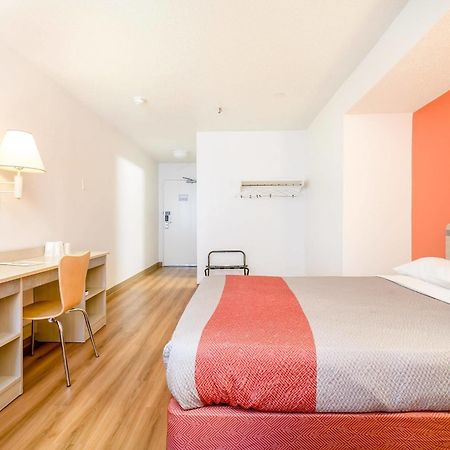 Motel 6 Minneapolis Airport - Mall Of America מראה חיצוני תמונה