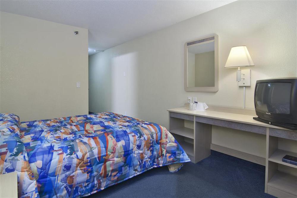 Motel 6 Minneapolis Airport - Mall Of America חדר תמונה