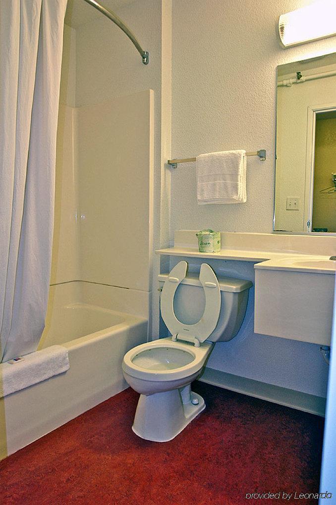Motel 6 Minneapolis Airport - Mall Of America מראה חיצוני תמונה