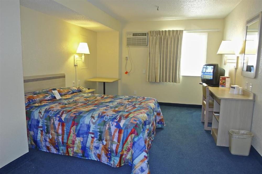 Motel 6 Minneapolis Airport - Mall Of America חדר תמונה